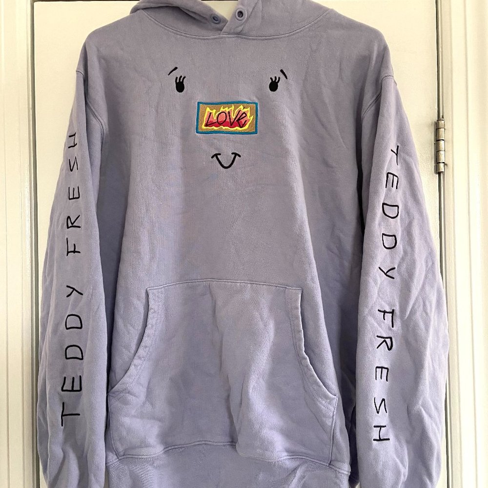 Teddy Fresh Love Face Purple Hoodie (Medium)
